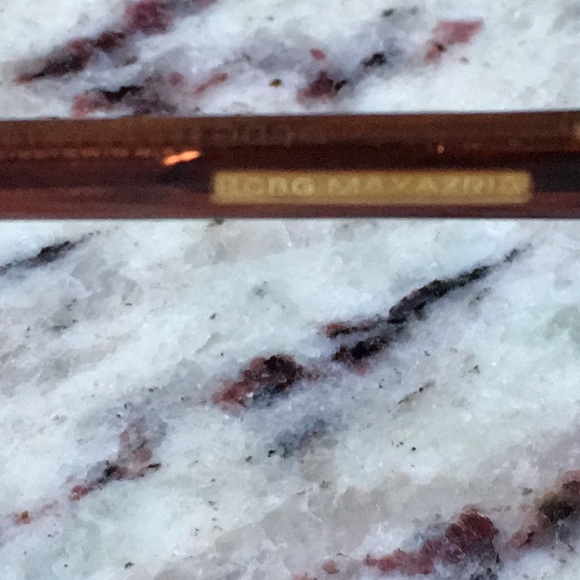 BCBG MaxAzria sunglasses - Picture 3 of 3